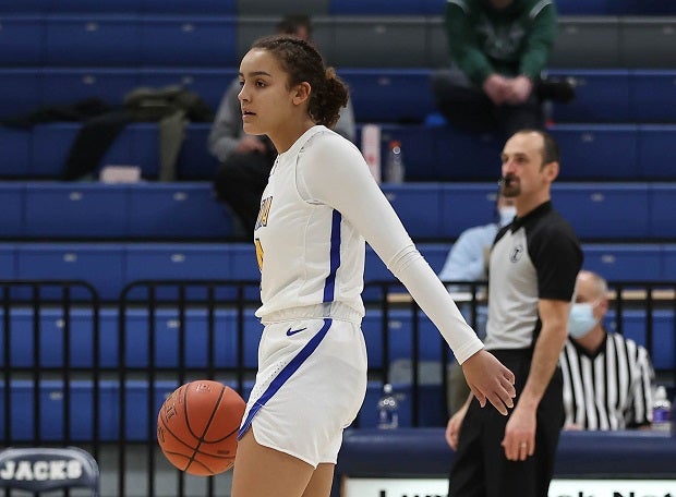 St. Michael-Albertville senior Tessa Johnson is the MaxPreps Minnesota Player of the Year. A South Carolina commit, she led the Knights to the Class AAAA title this season. (Photo: Lainie Hiller)