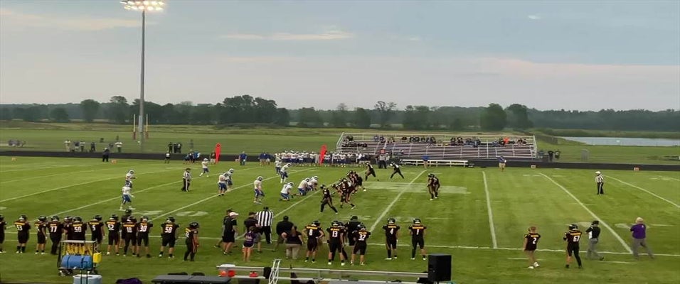 Two Rivers vs Brown Deer | Football | 8/26/2022