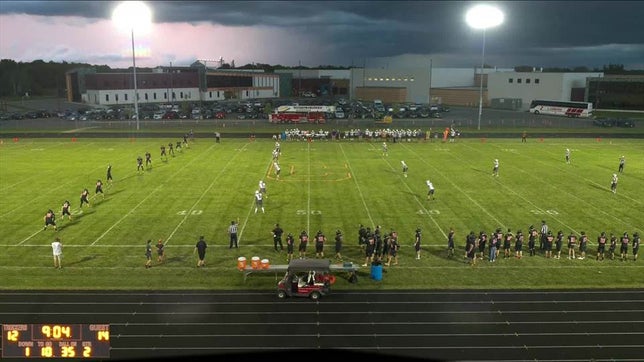 Watch this highlight video of Carter Fandrey of the Mosinee (WI) football team in its game Clintonville High School on Aug 25, 2023