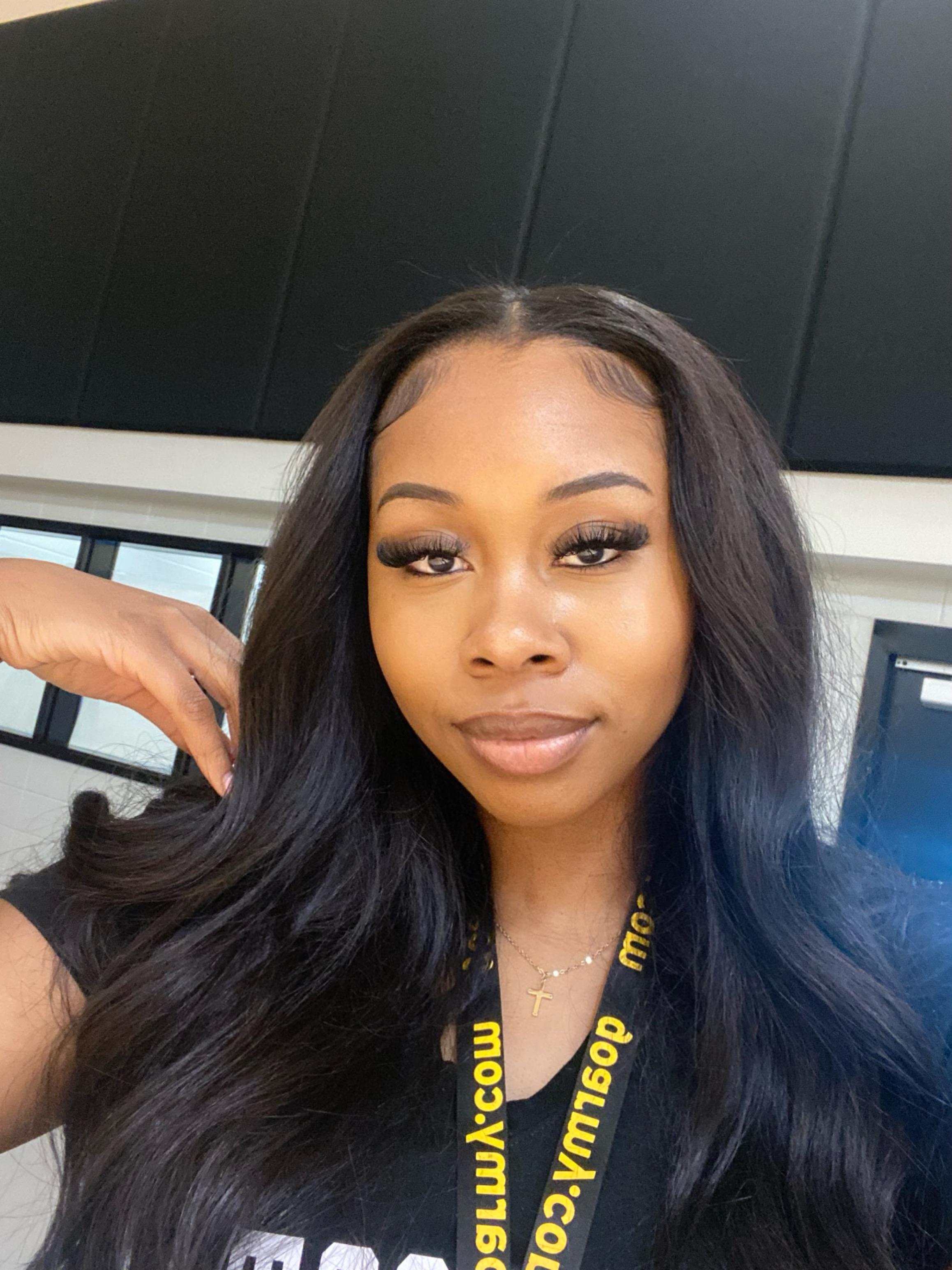 Elesha Foster mugshot