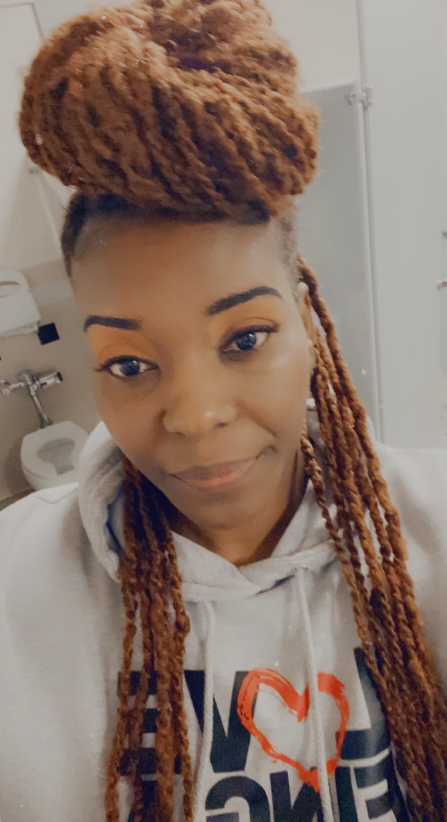 Clinnette Moon mugshot