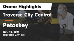 Traverse City Central  vs Petoskey  Game Highlights - Oct. 18, 2021