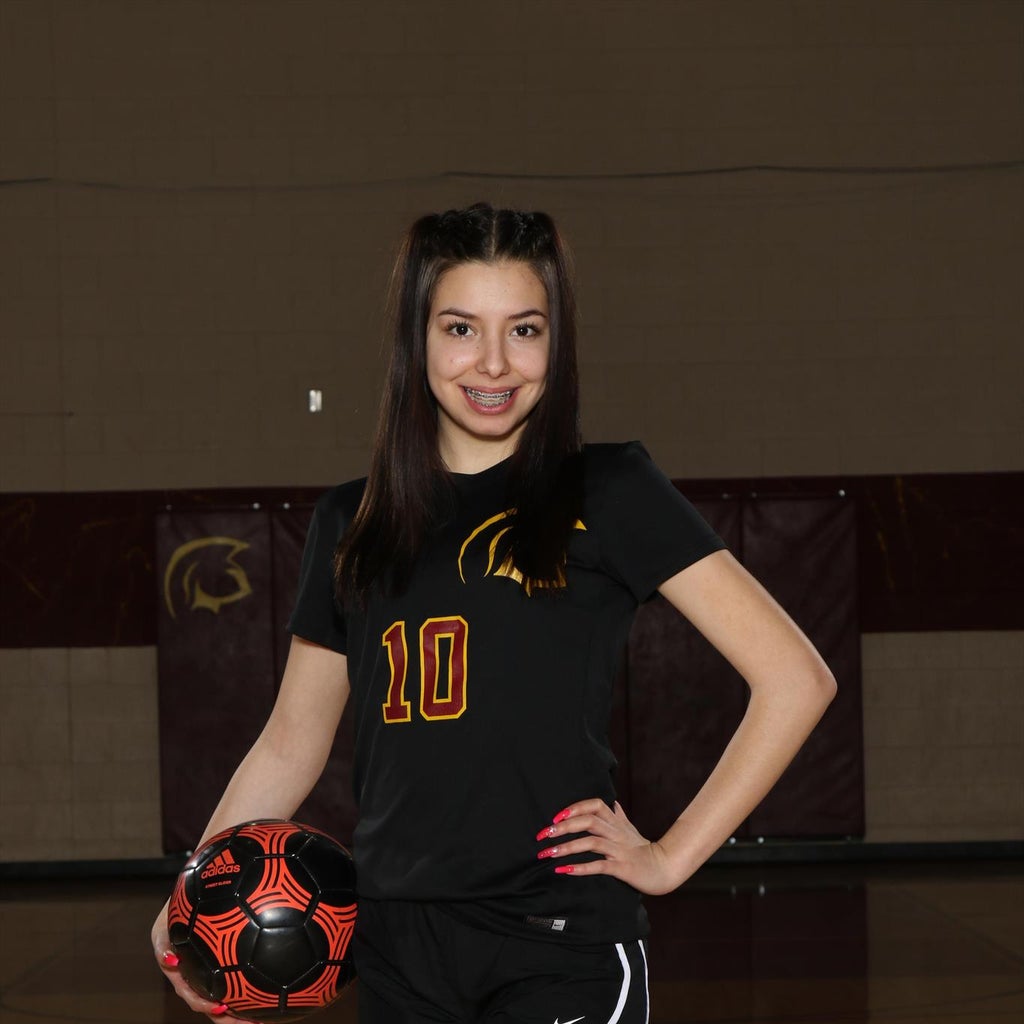 Bella Castaneda