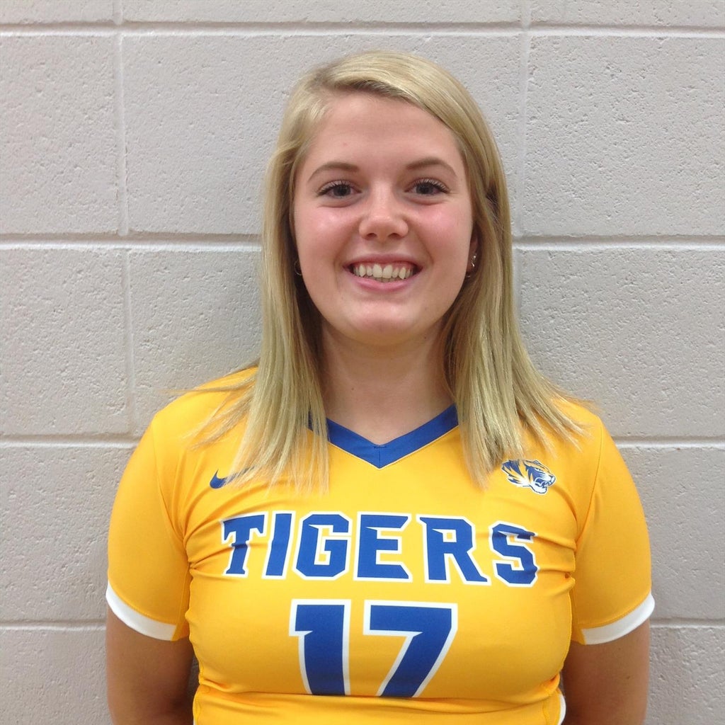Chloe Dirker
