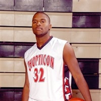 Leland Thomas