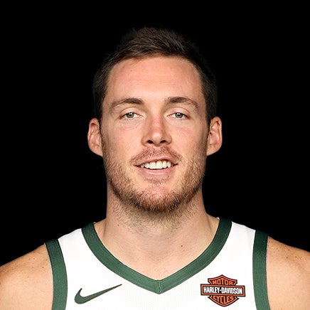 Pat Connaughton