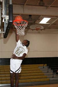 Tyizswain Jones