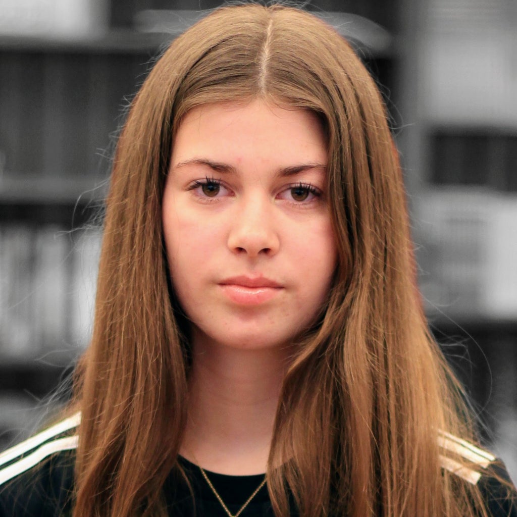 Lotta Holthaus mugshot