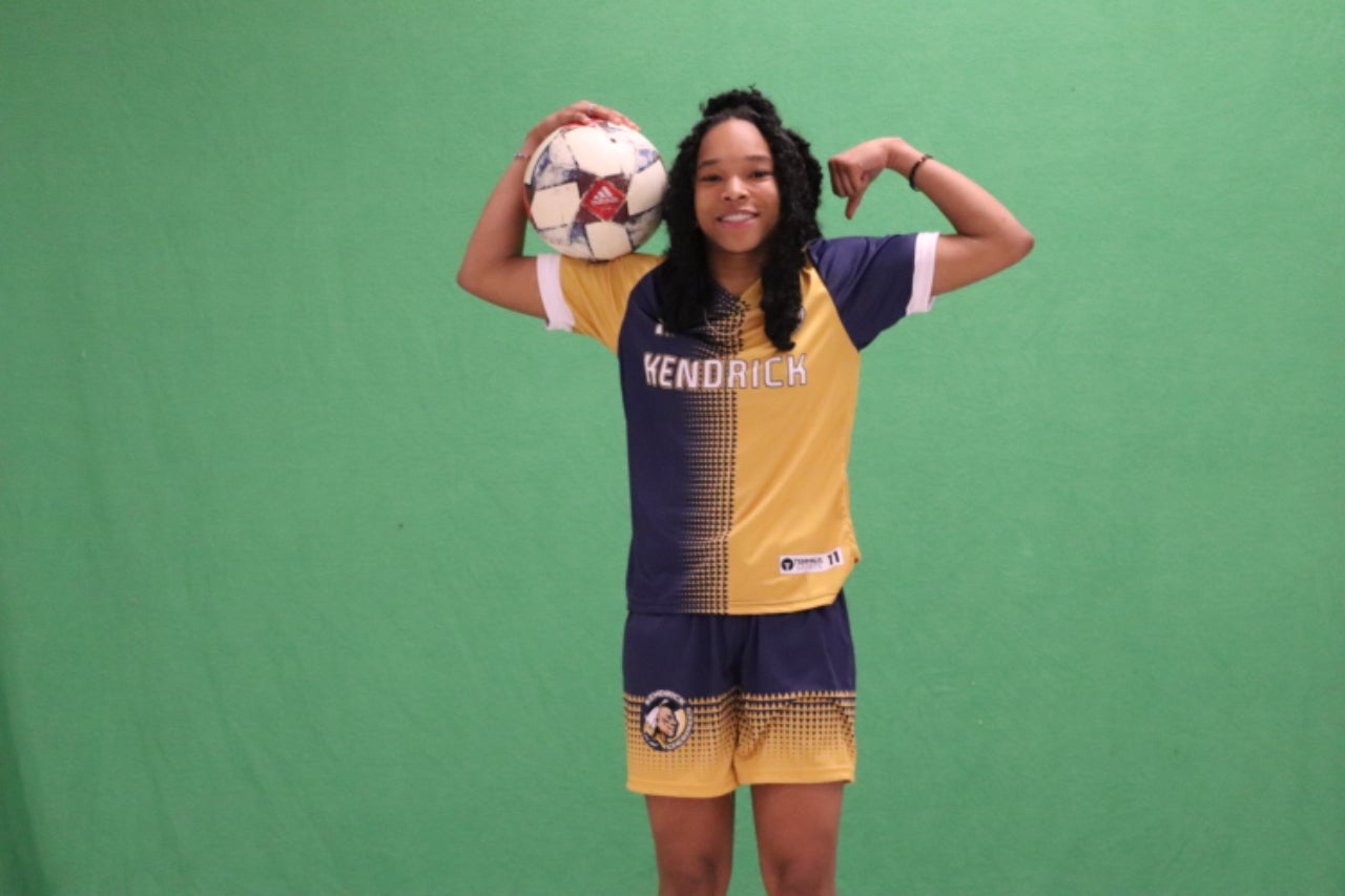 Taniya  Averett
