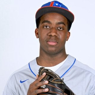 Zamaja  Holmes mugshot