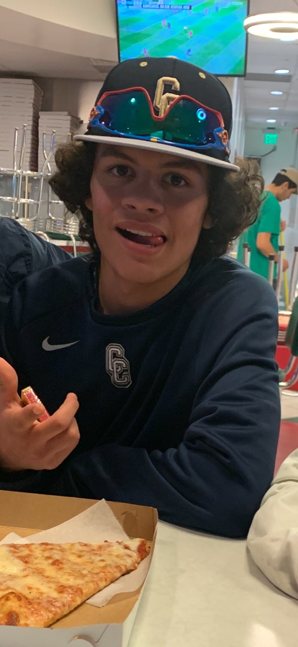 Ezra Olivares