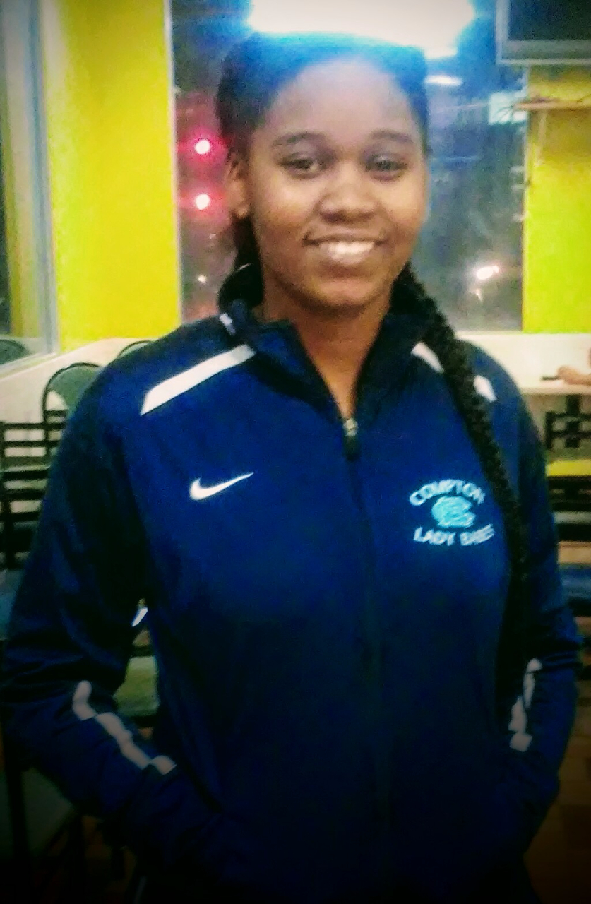Shayna Sanders