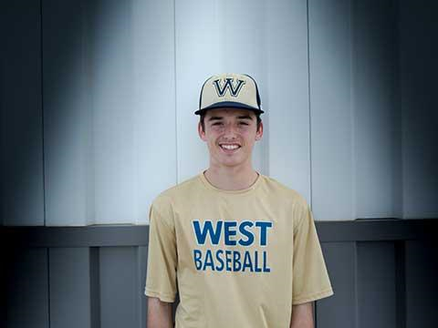 Hunter Mayes
