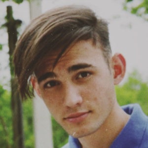 Olenis  Medina mugshot