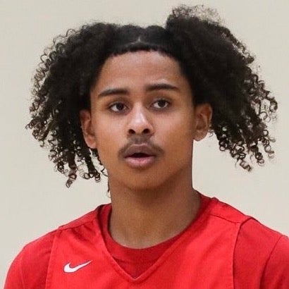 Amore Connelly mugshot