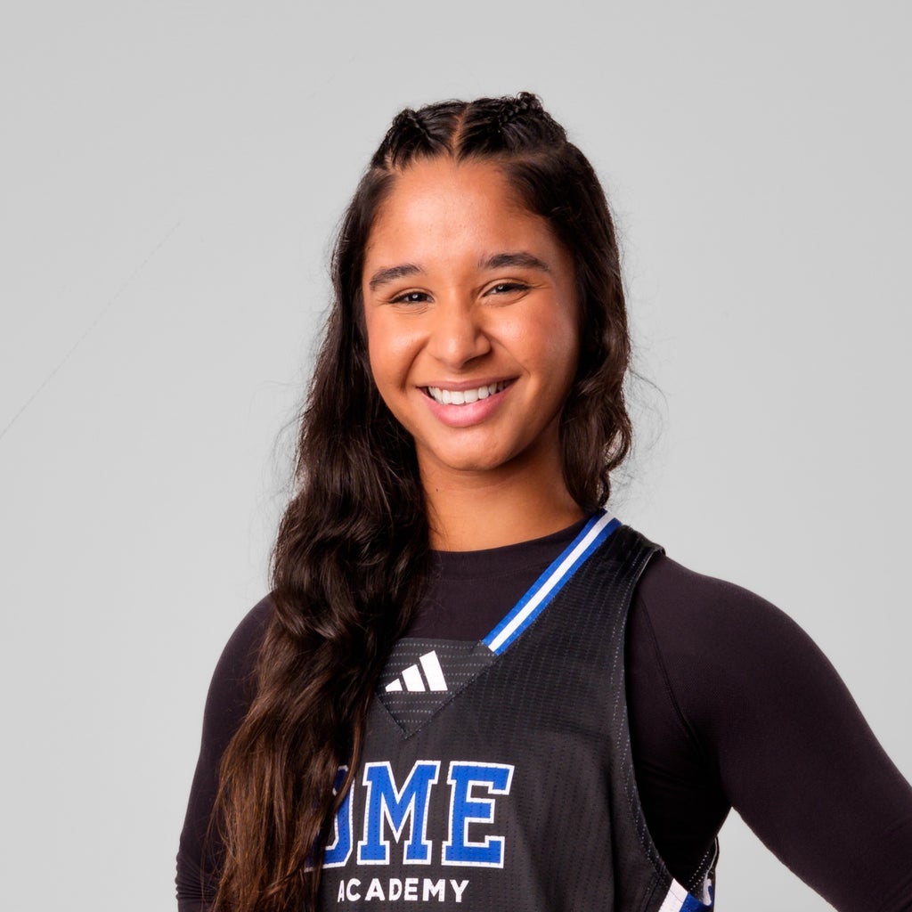 Micaela Cavalcanti mugshot