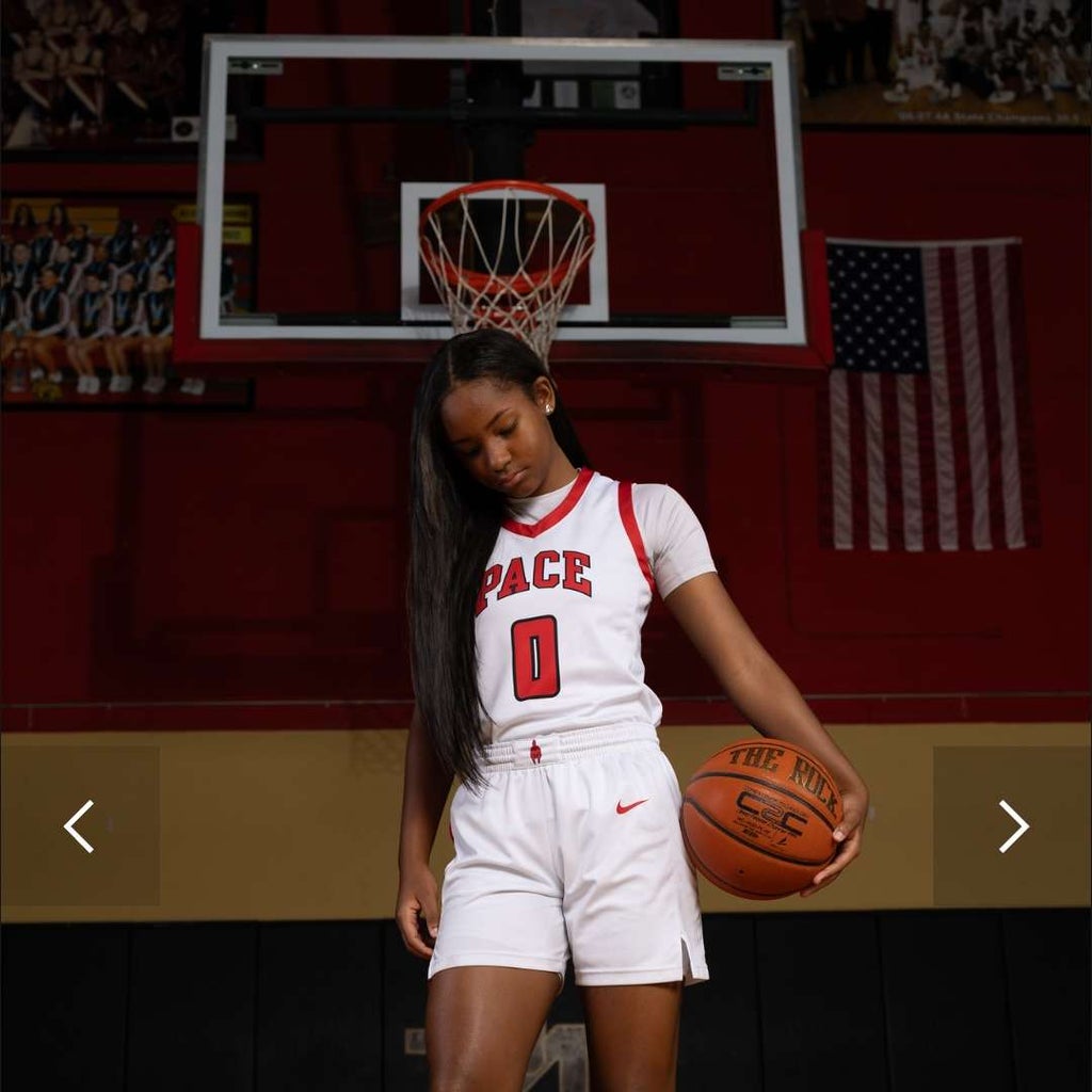 Paris Douglas mugshot