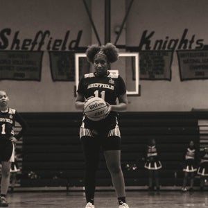 Chloe Robinson mugshot