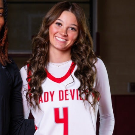 Emma Huiting mugshot