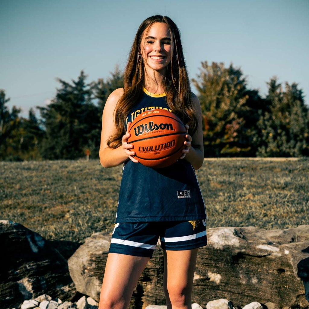 Elyzabeth Schuetz mugshot