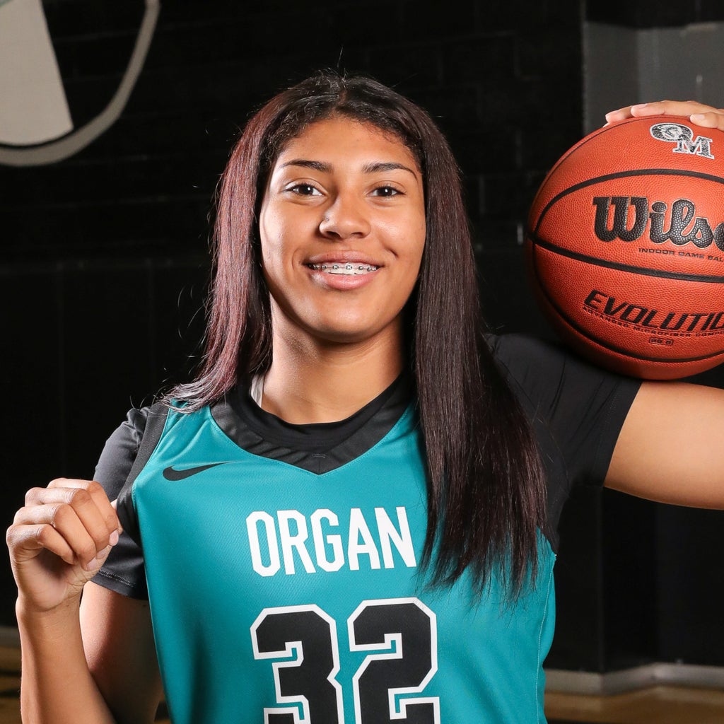 Cambria Harris mugshot