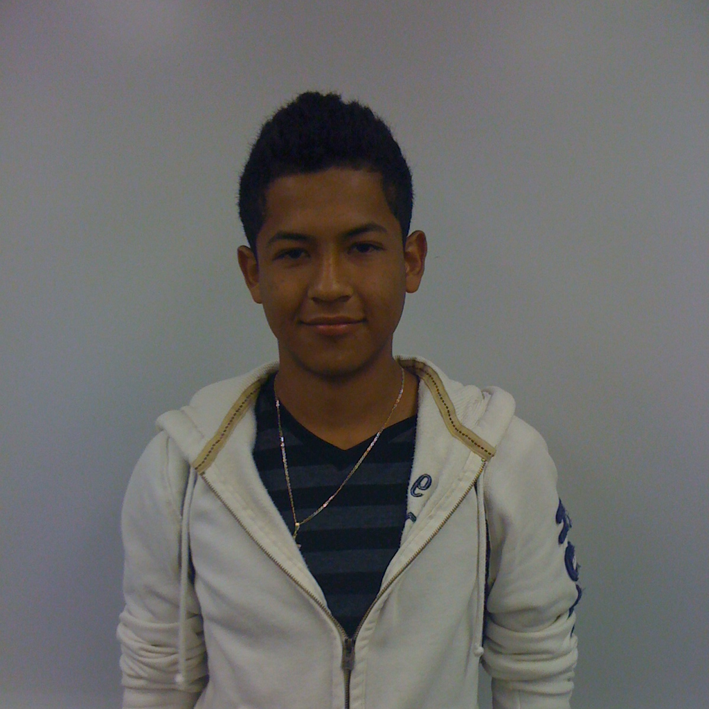 Juan Flores mugshot