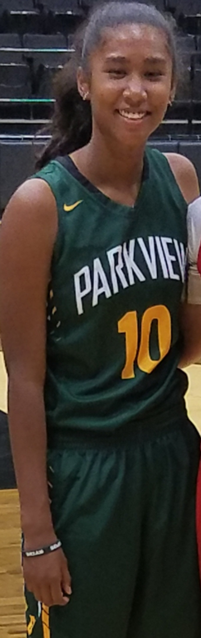Kamari Ouck