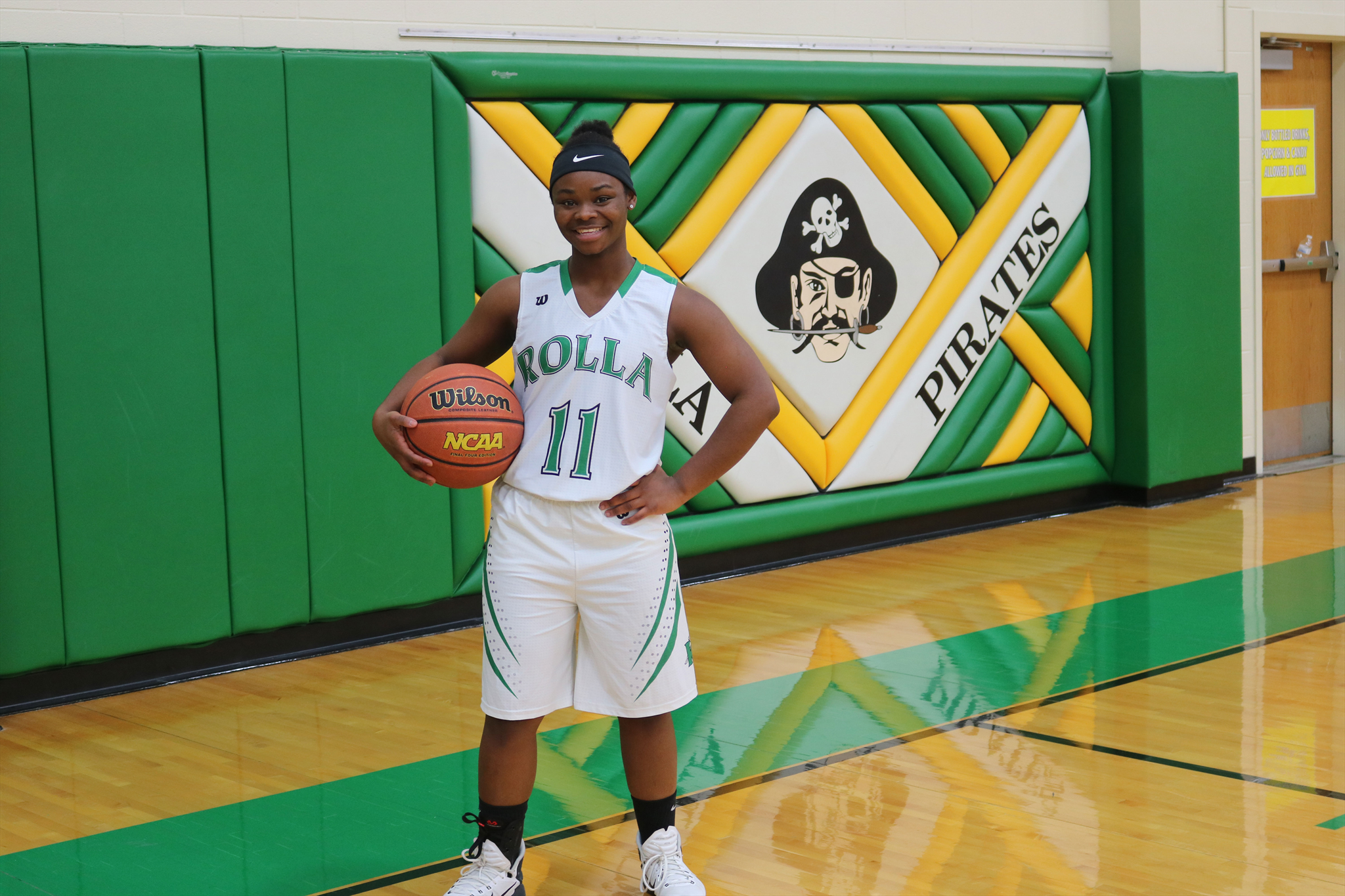 Troikeyia Cooper mugshot