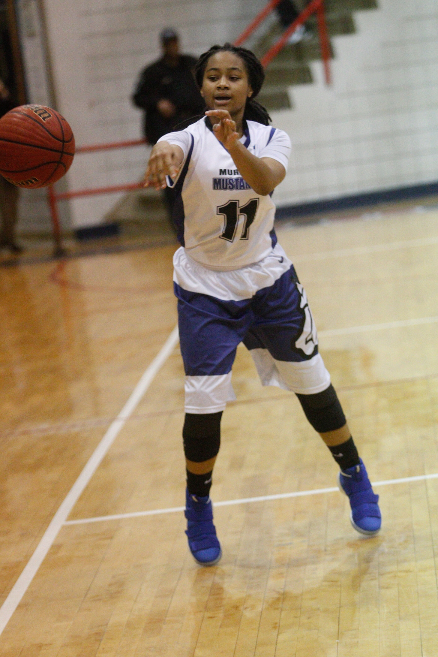 Sanaa Nelson