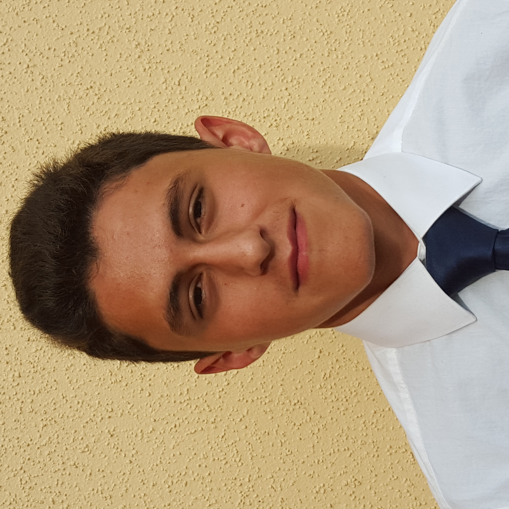 Max Carbajal