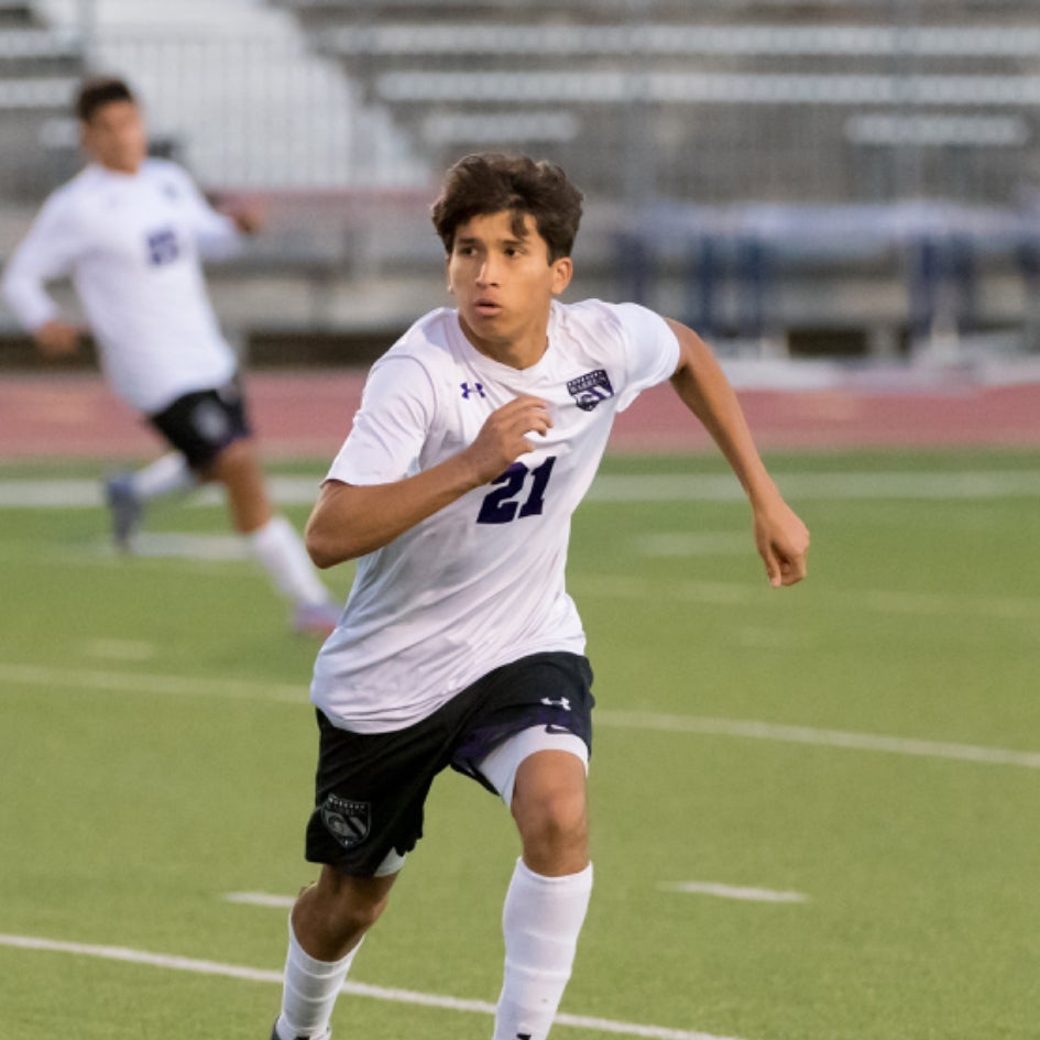 Anthony  Alaquinez