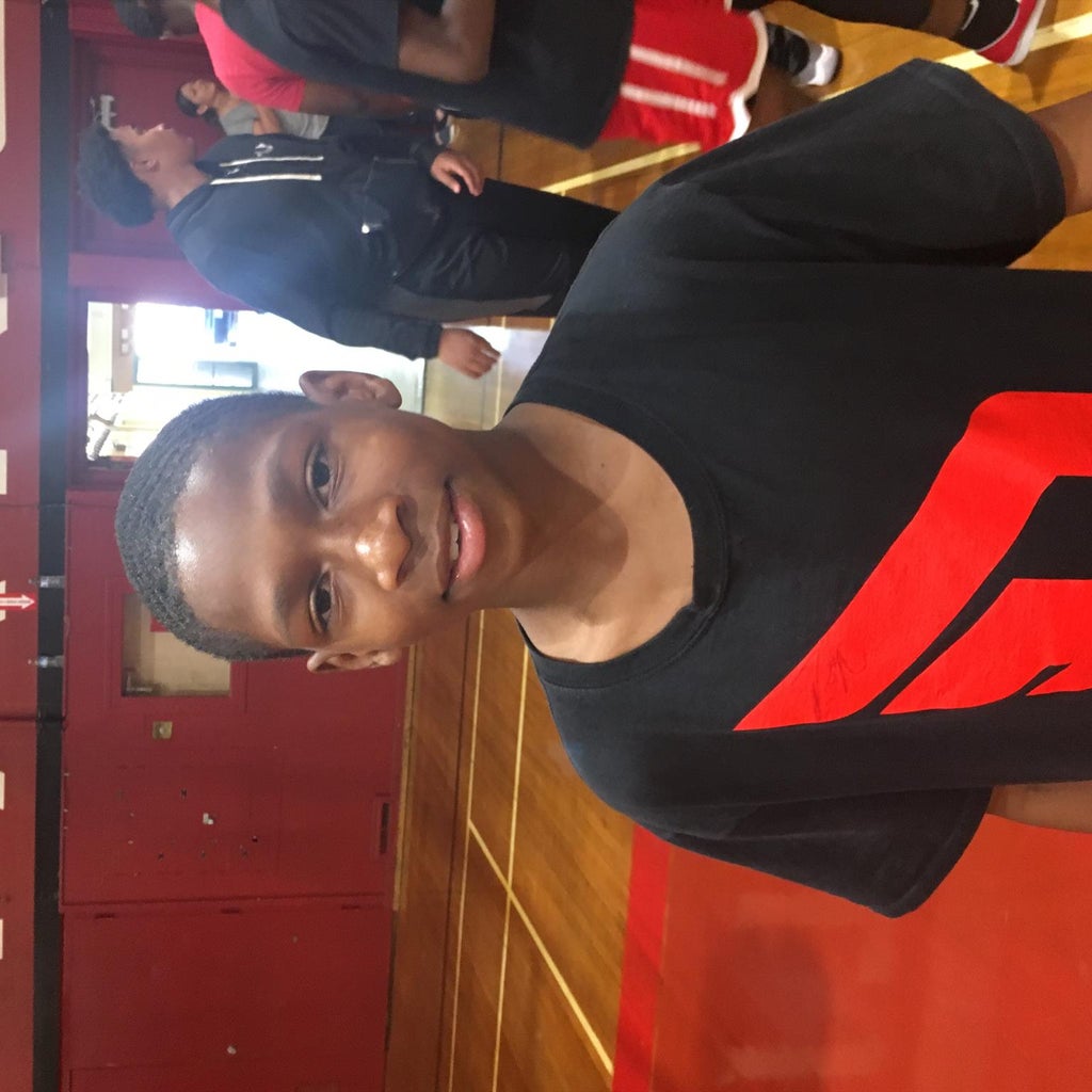 Daezon Ray