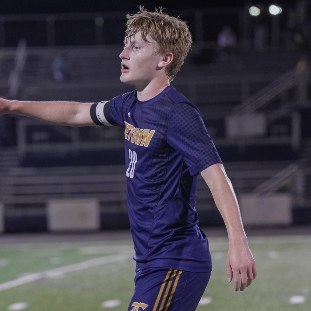 Lincoln Shirts mugshot