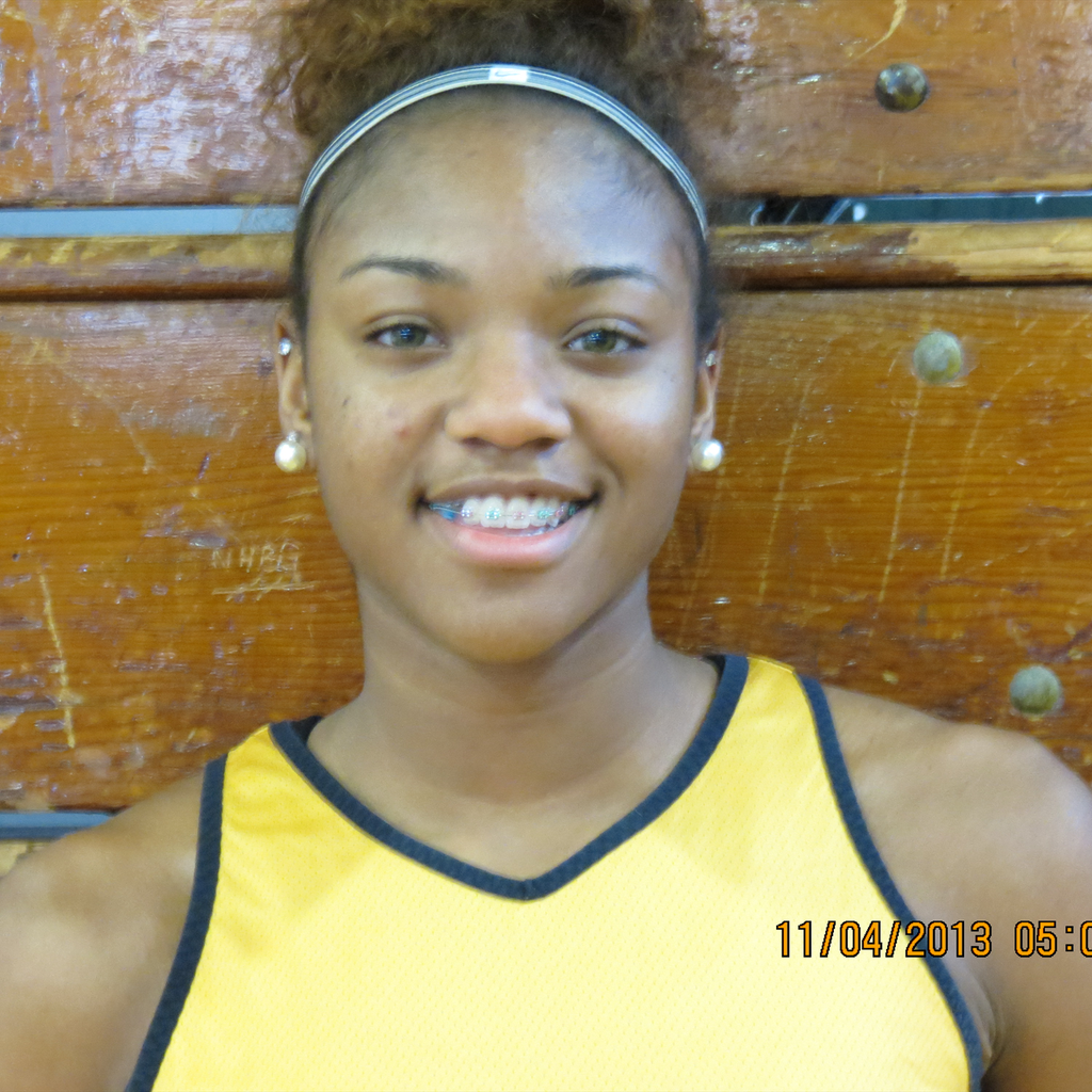 Dominique Adams