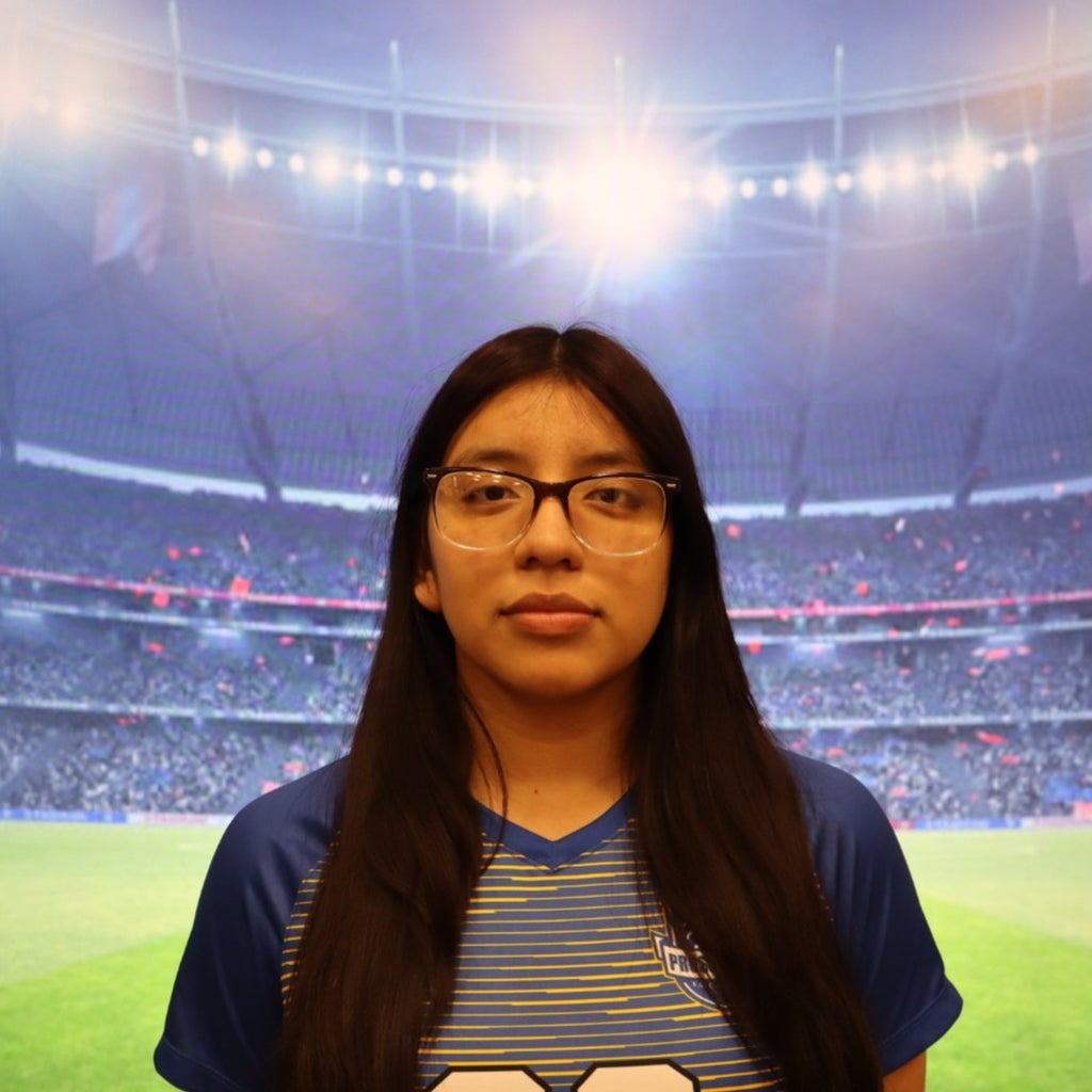 Itza Flores mugshot