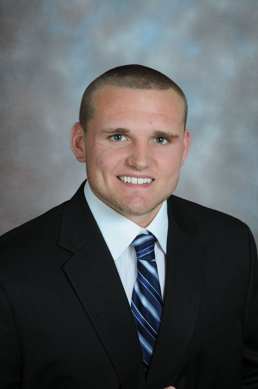 Tucker Lee