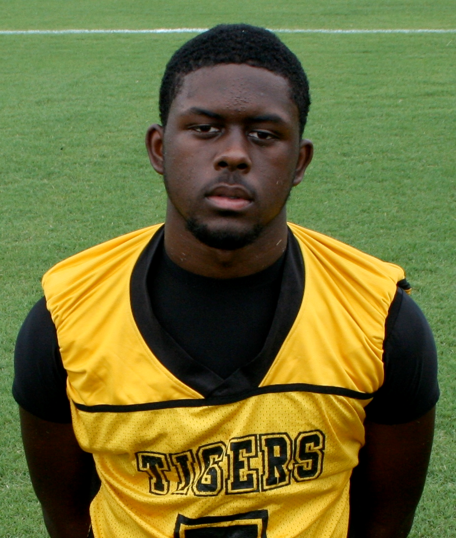 Dominique Barnes