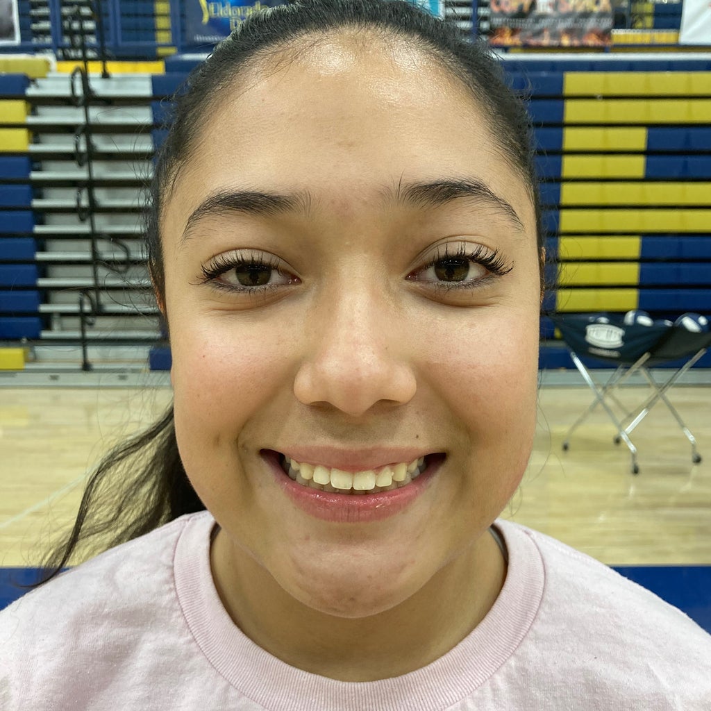 Azalah  Balladares mugshot