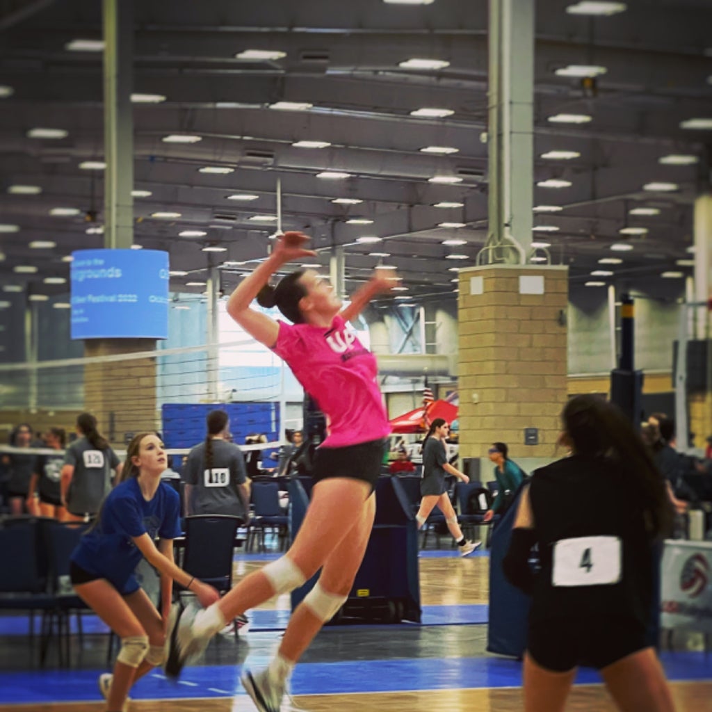 Avery Robson's (Tulsa, OK) Holland Hall High School Career Home
