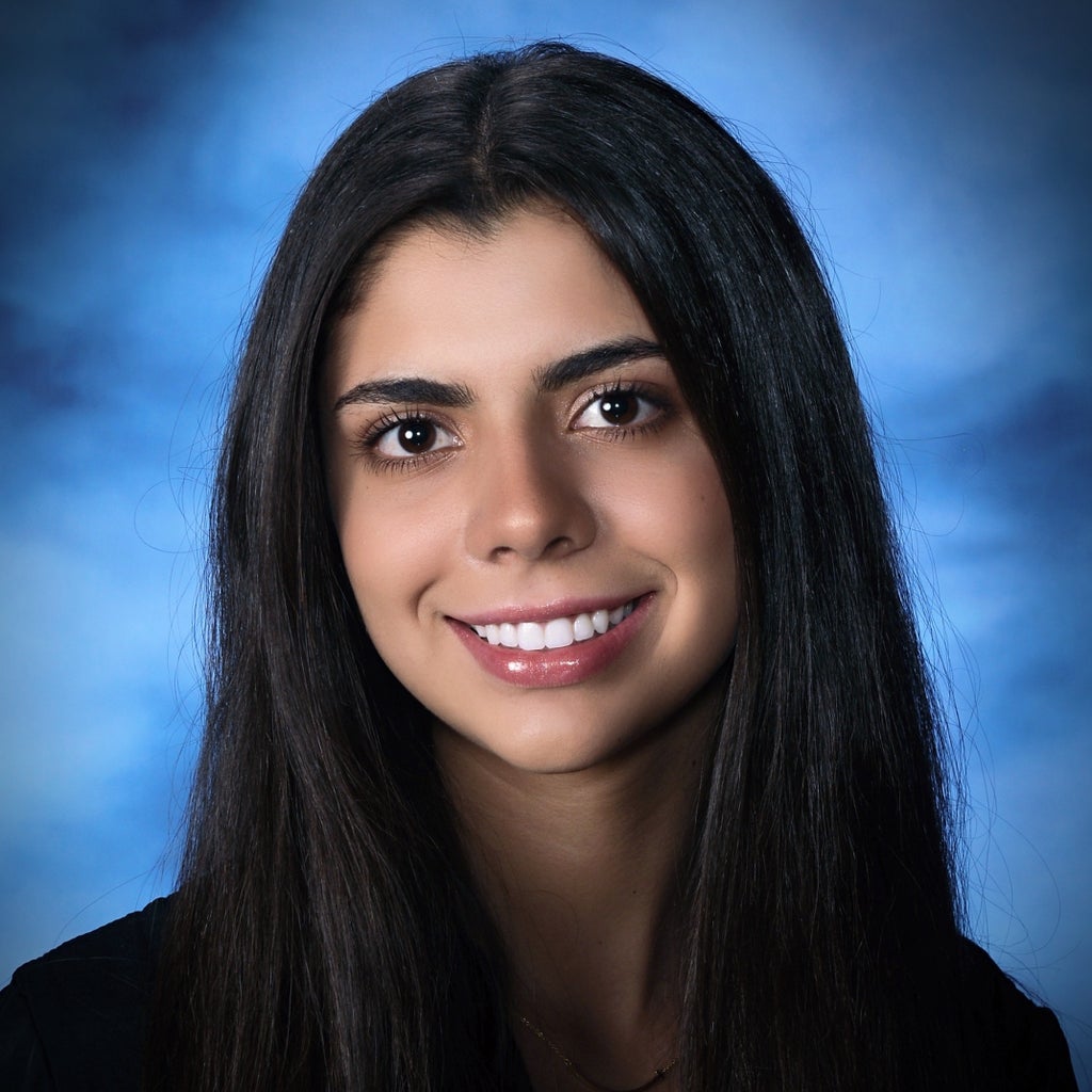 Bella Farrokhi