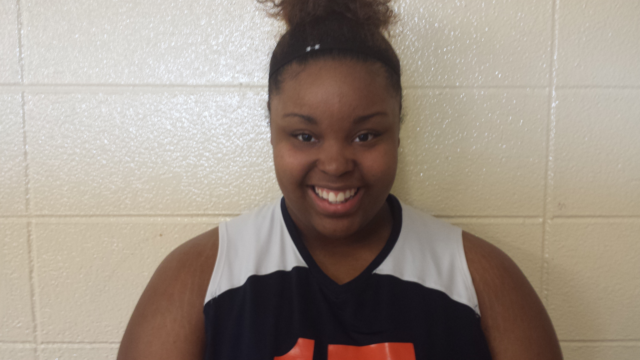 Niyah Hall