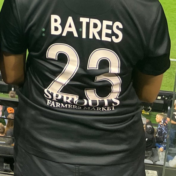 MIA BATRES