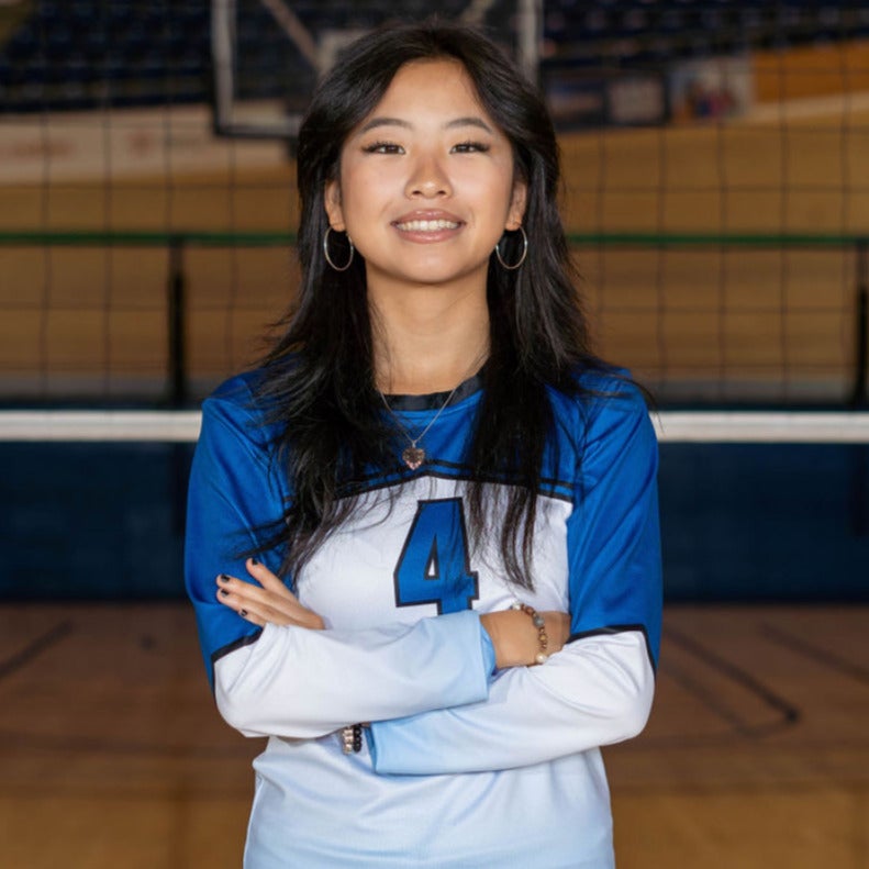 Alexandria Vang