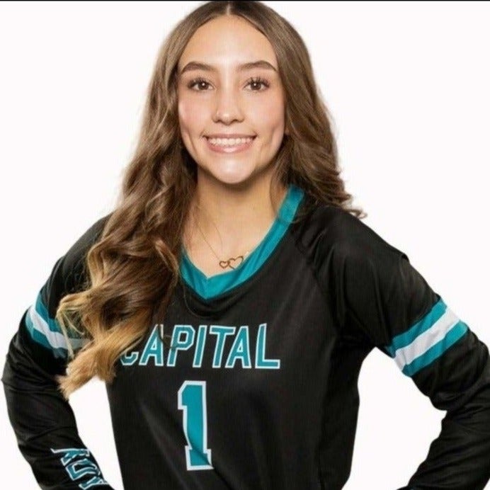 Holly Chavez