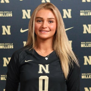 Maggie Hall mugshot