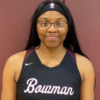 Derriauna Woodson