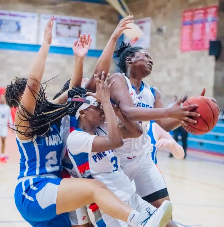 Ti'yuenah Robinson