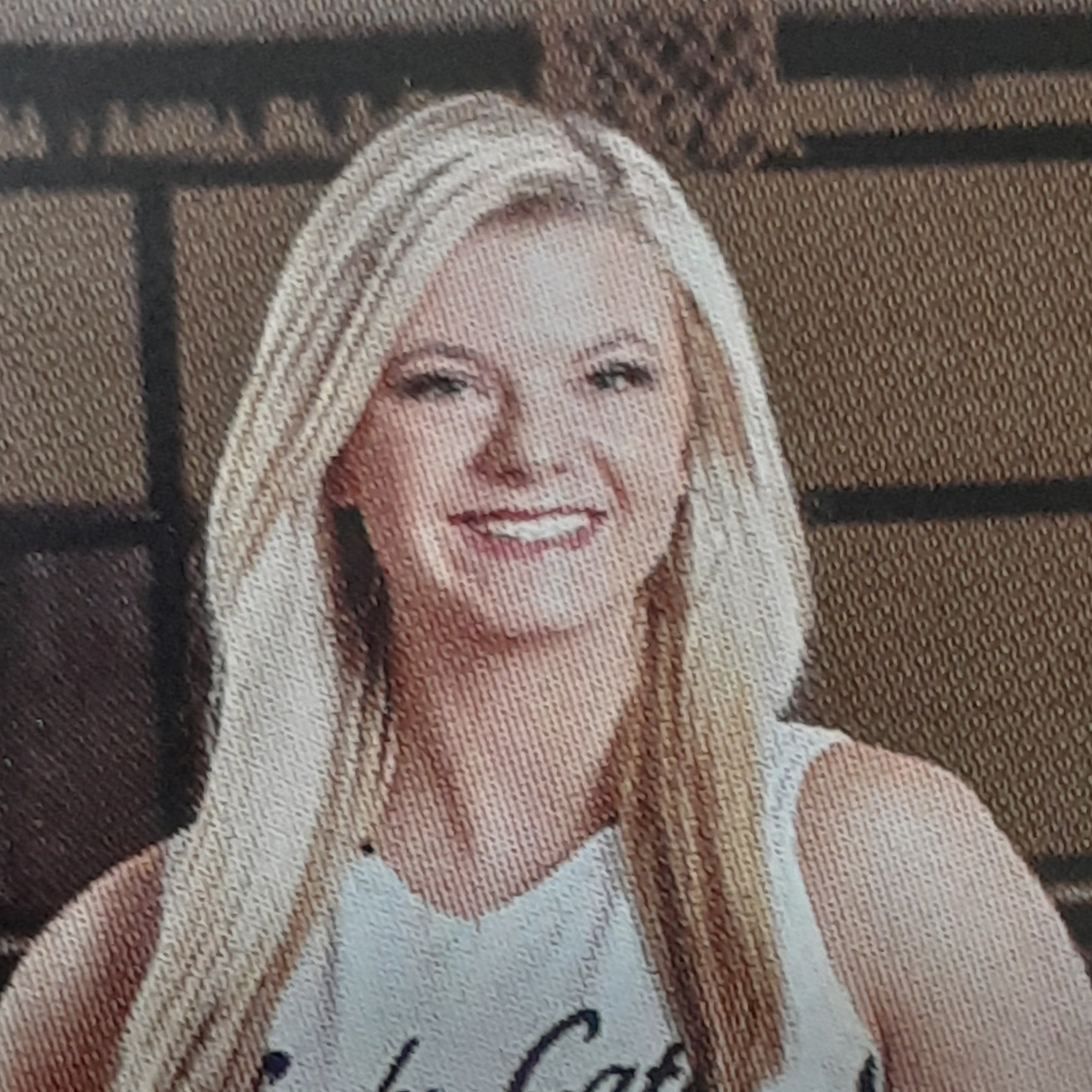 Savanna Mcclain