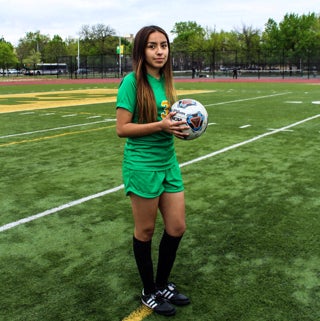 Lizeth Flores-Garcia