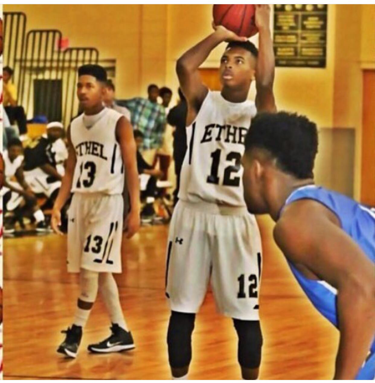 LaDarius Erving